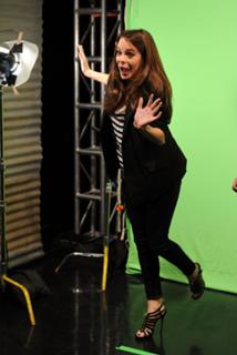 Danielle Panabaker feet photo thumbnail