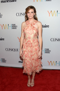 Danielle Panabaker feet photo thumbnail