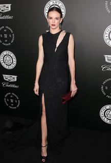 Danielle Panabaker feet photo thumbnail