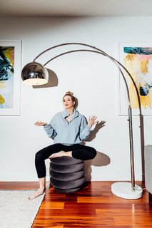 Danielle Panabaker feet photo thumbnail