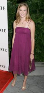 Danielle Panabaker feet photo thumbnail
