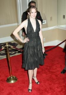Danielle Panabaker feet photo thumbnail