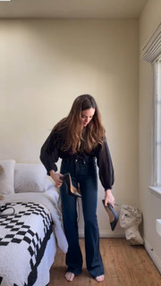 Danielle Panabaker feet photo thumbnail