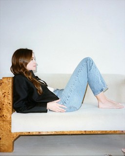 Danielle Panabaker feet photo thumbnail