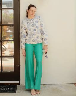 Danielle Panabaker feet photo thumbnail