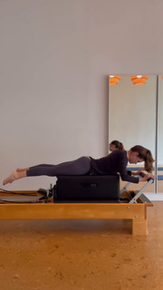 Danielle Panabaker feet photo thumbnail