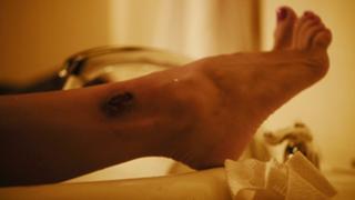 Danielle Panabaker feet photo thumbnail