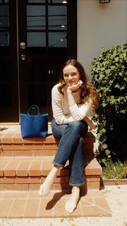 Danielle Panabaker feet photo thumbnail