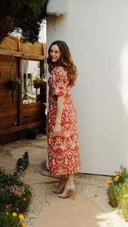 Danielle Panabaker feet photo thumbnail