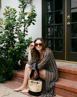 Danielle Panabaker feet photo thumbnail
