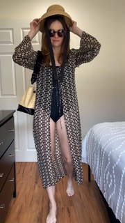 Danielle Panabaker feet photo thumbnail