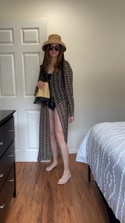 Danielle Panabaker feet photo thumbnail