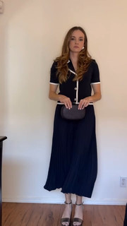Danielle Panabaker feet photo thumbnail