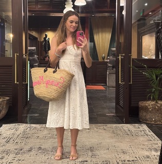 Danielle Panabaker feet photo thumbnail