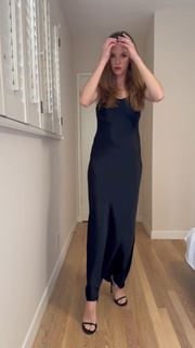 Danielle Panabaker feet photo thumbnail