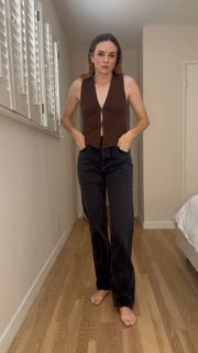 Danielle Panabaker feet photo thumbnail