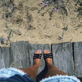 Danielle Peazer feet photo 6
