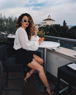 Danielle Peazer feet photo 1