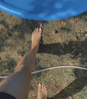 Danielle Peazer feet photo 12