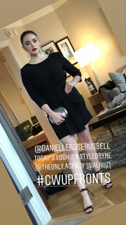 Danielle Rose Russell feet photo thumbnail