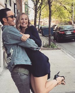 Danielle Savre feet photo thumbnail