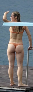 Danielle Savre feet photo thumbnail