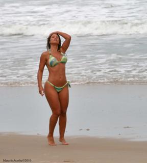 Danielle Souza feet photo 14