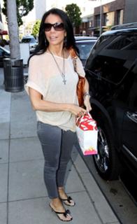 Danielle Staub feet photo 20