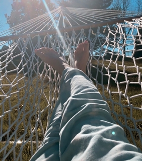 Danielle Trotta feet photo 2