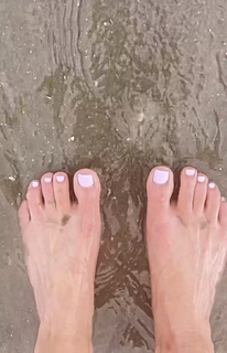 Danielle Trotta feet photo 10