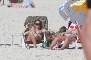 Danielle Winits feet photo 17