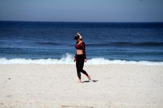Danielle Winits feet photo 9