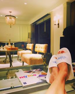 Danielle Winits feet photo 8