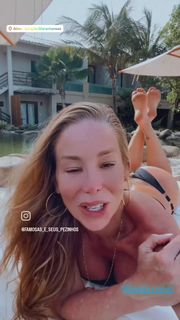 Danielle Winits feet photo 18