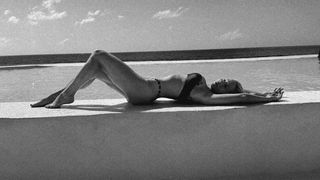 Danielle Winits feet photo 16