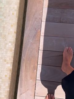 Danielle Winits feet photo 9