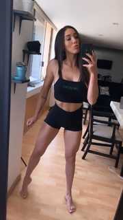 Danik Michell feet photo 5