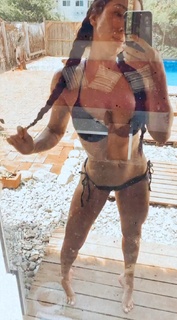 Danik Michell feet photo 1