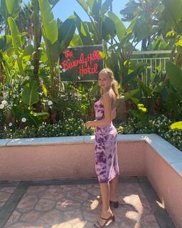 Danika Yarosh feet photo thumbnail