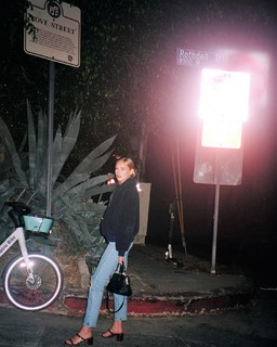 Danika Yarosh feet photo thumbnail