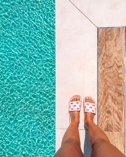 Danit Greenberg feet photo thumbnail