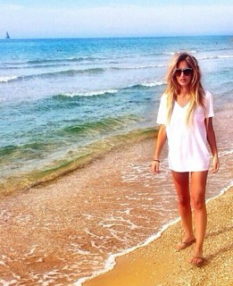 Danit Greenberg feet photo thumbnail