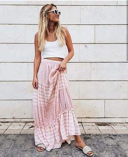 Danit Greenberg feet photo thumbnail