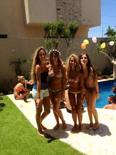 Danit Greenberg feet photo thumbnail