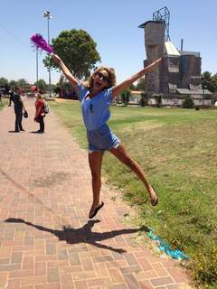 Danit Greenberg feet photo thumbnail