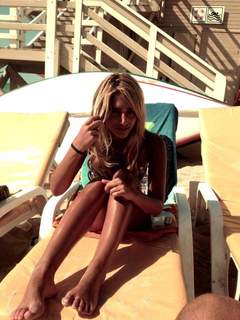 Danit Greenberg feet photo thumbnail