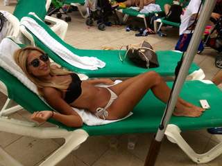 Danit Greenberg feet photo thumbnail