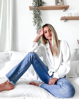 Danit Greenberg feet photo thumbnail