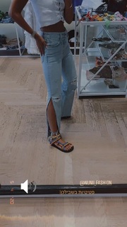 Danit Greenberg feet photo thumbnail