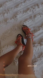 Danit Greenberg feet photo thumbnail